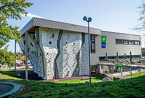 Swoboda alpin in Kempten, Kletterhalle DAV Außenansicht, Sponsoring Swoboda Wiggensbach